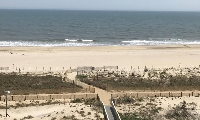 North Ocean City Condo | Beautiful Direct Beach Front and Bayside View Condo with POOL!