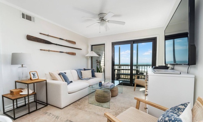 Atlantic Beach Condo | Beautiful Direct Oceanfront Atlantic Beach Paradise