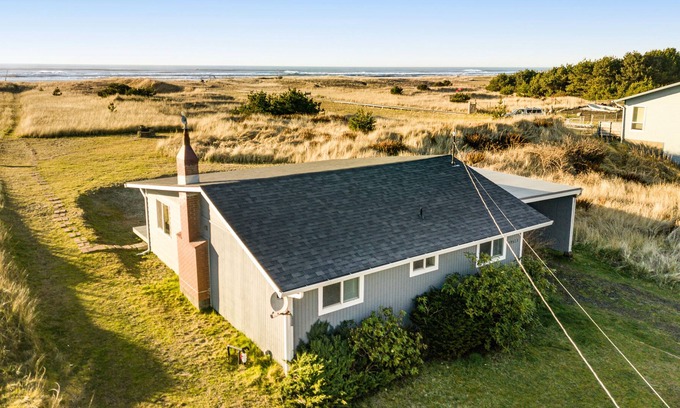 Ocean Park House | Beautiful & dog-friendly beachfront home w/private hot tub, firepit, & free WiFi
