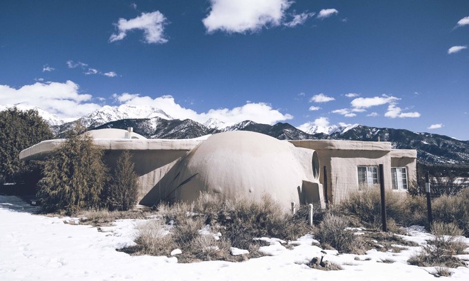 Crestone Apartment | Beautiful Dome Architecture