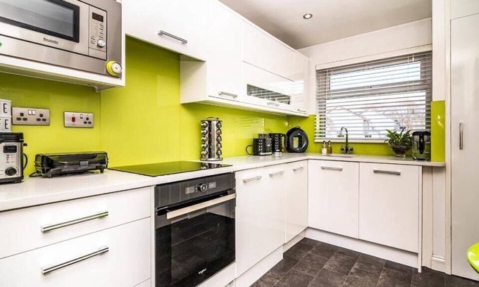 Cheetham Hill House | Beautiful Double room close to Manchester Centre