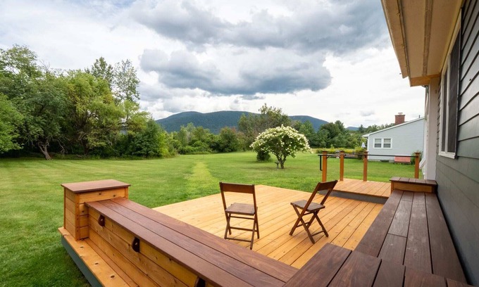 Williamstown House | Beautiful Downtown Home With Mountain Views