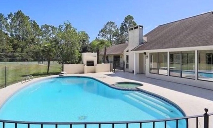 Slidell House | Beautiful Executive Estate Only 20 Minutes from New Orleans