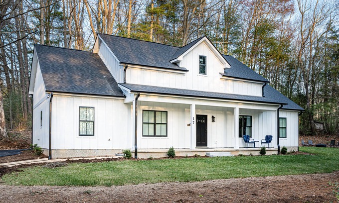 Fletcher House | Beautiful Farmhouse with Hot Tub and Fire Pit!