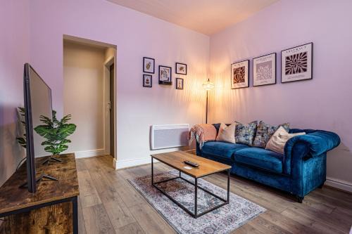 Levenshulme Apartment | Beautiful Flat - Great Location - Perfect for Long Stays