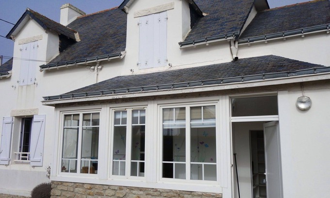 Saint-Pierre-Quiberon House | Beautiful villa for 4 people with WIFI, TV, terrace, pets allowed and parking