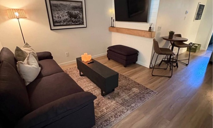 Southeast Calgary House | Beautiful fully furnished suite in mahogany