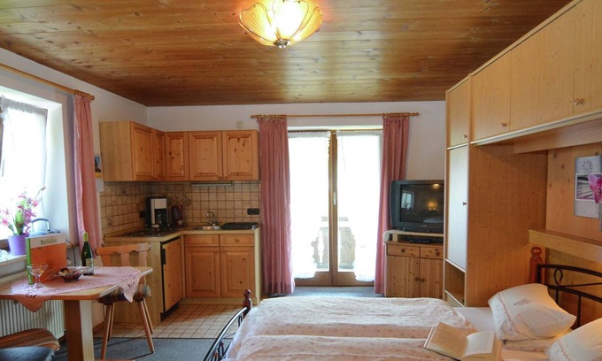 Bad Bayersoien Apartment | Beautiful holiday flat with balcony in Bavaria