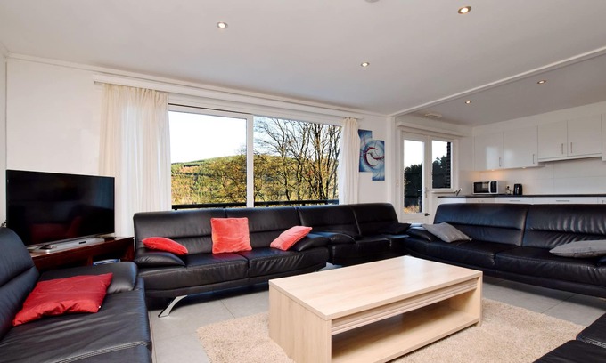 Trou de Bra House | Beautiful Holiday Home in Trou de Bra with Terrace, Garden