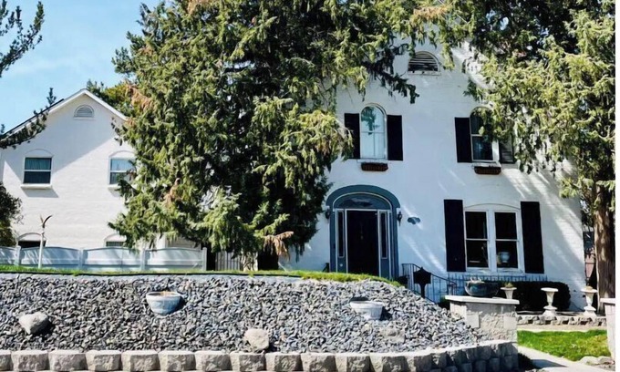 Nampa House | Beautiful home, historic property- downtown Nampa