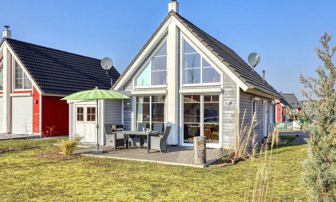 Wandlitz House | Beautiful home in Zerpenschleuse