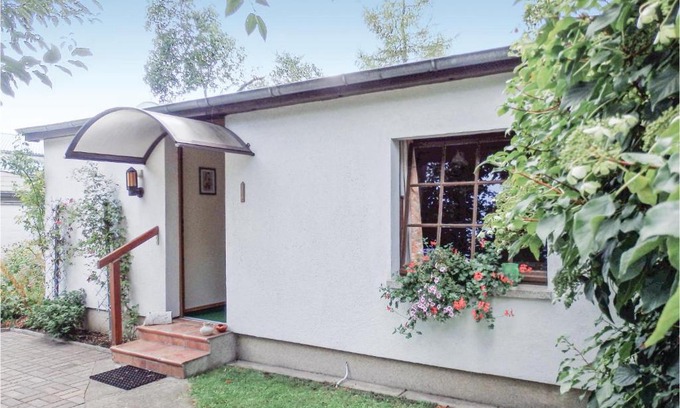 Eichwalde House | Beautiful home in Eichwalde b,Berlin with