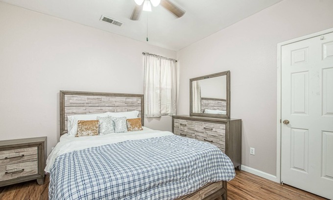 Roosevelt House | Beautiful home in Fresno