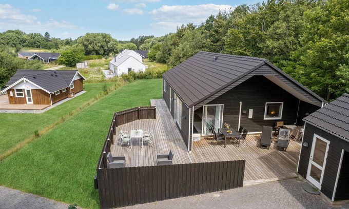 Hojby House | Beautiful home in Højby