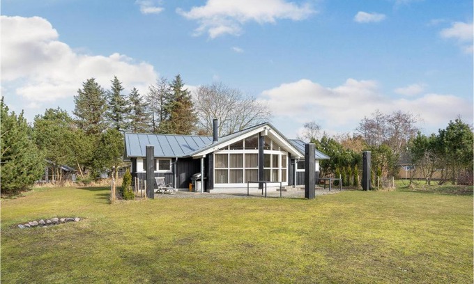 Kalundborg House | Beautiful Home In Kalundborg With Wifi