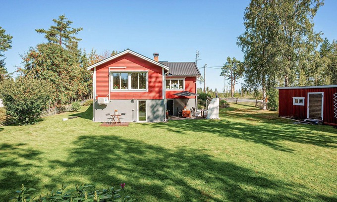 Ockelbo House | Beautiful home in Ockelbo with WiFi