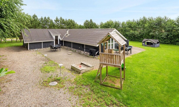 Skovmose House | Beautiful home in Sydals with sauna