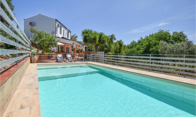 Partinico House | Beautiful Home In Trappeto