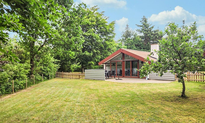 Sønder Nissum House | Beautiful home in Ulfborg with WiFi