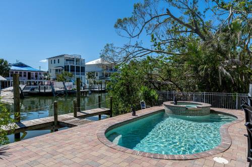 Fort Myers Beach House | Beautiful Home with Private Pool on the North end of Fort Myers Beach! home