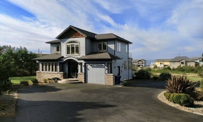 Roads End House | Beautiful Home with Ocean View, Large Yard, and Hot Tub