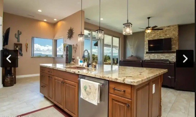 Cottonwood-Verde Village House | Beautiful Home with Incredible Red Rock Views With Outdoor Fire Pit