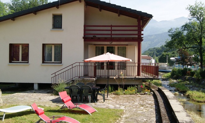 Ax-les-Thermes House | Beautiful house bordering a river with large garden 15 minutes from Ax les Thermes