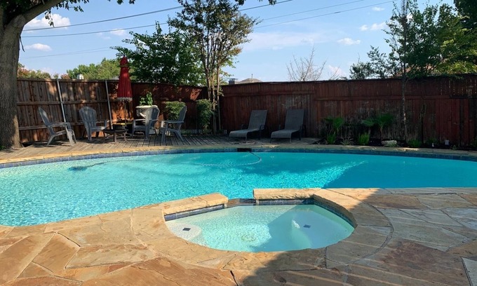 Northeast Carrollton House | Beautiful House With Hot Tub and Pool