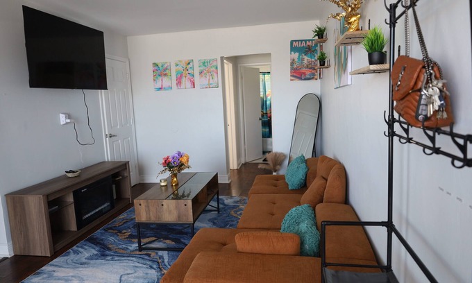 North Bay Village Apartment | Beautiful island oasis getaway In the heart of Miami Beach