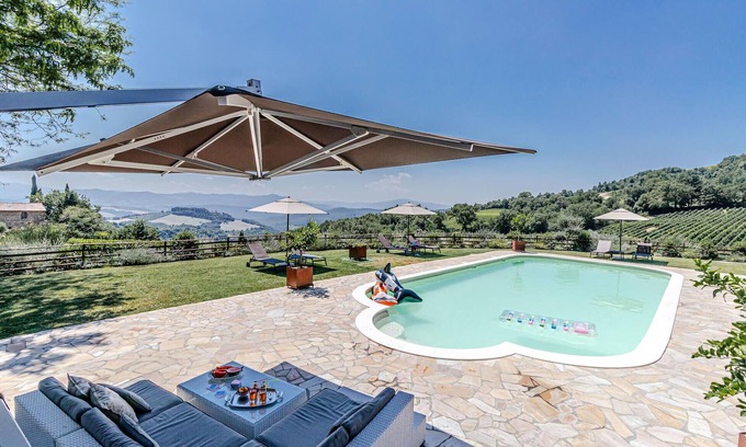 Montecatini Val di Cecina House | Beautiful home in Montecatini Val di C.