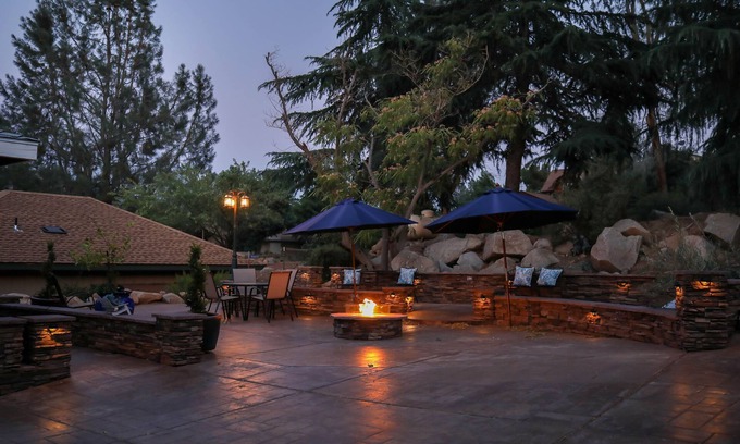 Kernville House | Beautiful Kernville Mountaintop Hideaway - New Hot Tub - 1.5 mi to downtown