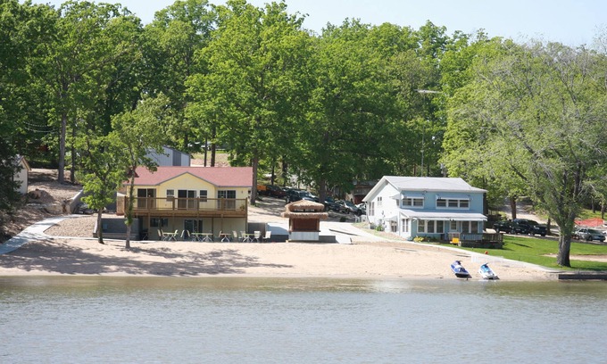 Sunrise Beach House | Beautiful Lake Home On Cannonball Beach At Captain Ron's #28