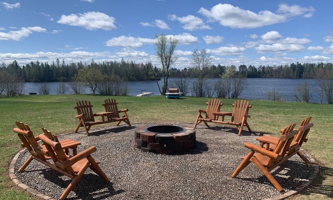 Mercer House | Beautiful Lake House on ATV/UTV/Snow Trails! Your Northwoods Adventure Awaits!