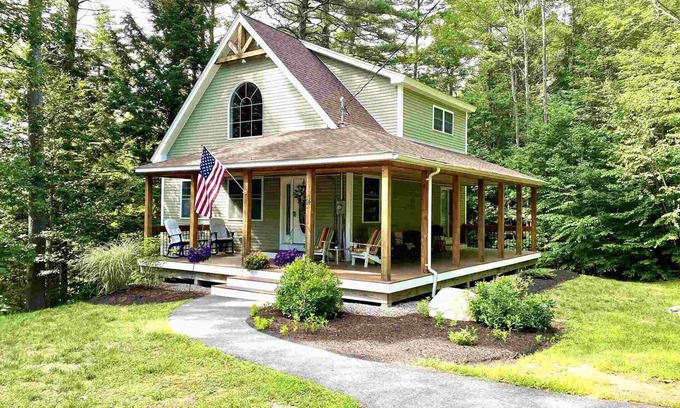 Gilford House | Beautiful Lake Winnipesaukee/Gunstock retreat
