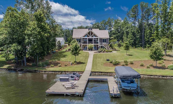 Lake Oconee House | Beautiful Lakefront Home, Amazing Big Water Views