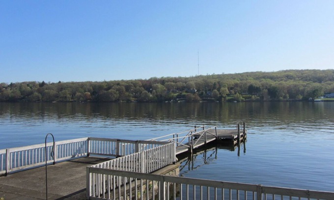 Brookfield House | Beautiful lakefront summer house with hot tub and private dock!