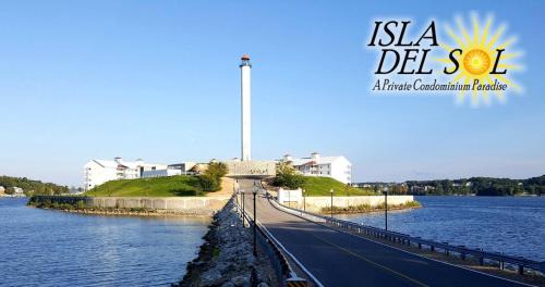 Rocky Mount Apartment | Beautiful Lakeside Oasis