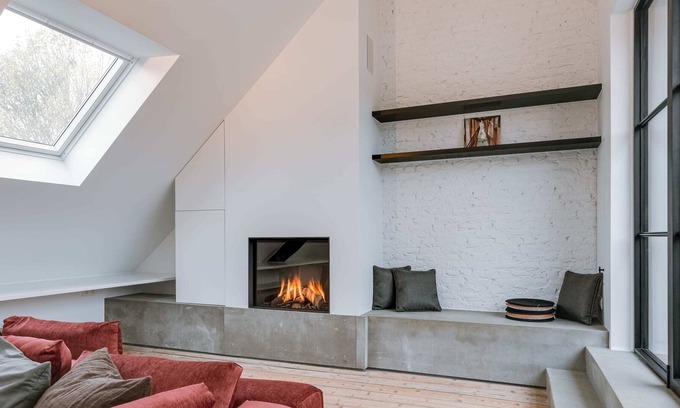 Kortrijk House | Beautiful luxurious mansion with several terraces