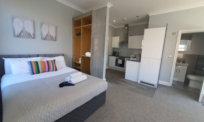 Maidstone Apartment | Beautiful Maidstone Gem