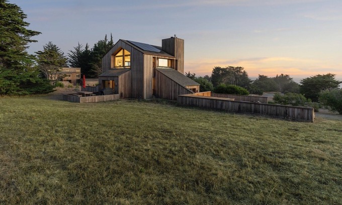 Sea Ranch House | Beautiful meadow home, 100 yards from Bluff Trail, Newly Renovated