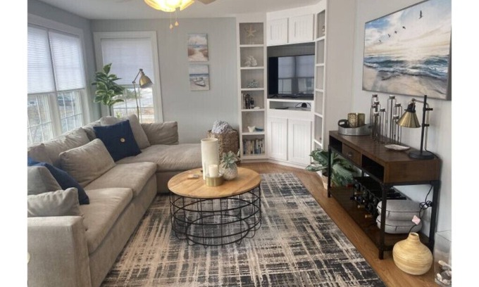 Camp Ellis House | Beautiful, modern, spacious cottage just steps to the beach!
