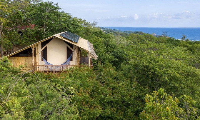 Santa Maria Tonameca House | Beautiful & Eco Cabaña in Forest w/ Ocean View