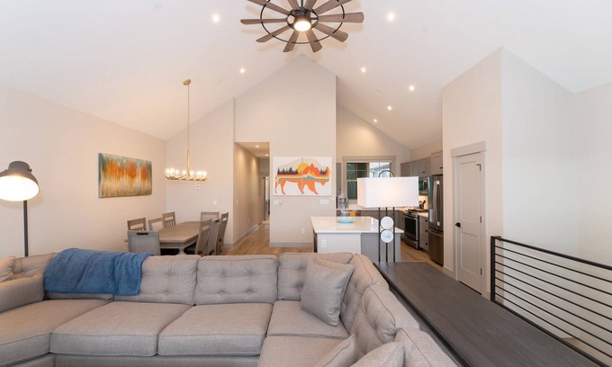 Grand Elk Ranch House | Beautiful New 4 Bedroom Townhome, Amazing Views!
