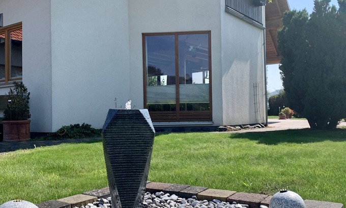 Lauenfoerde Apartment | Beautiful, new apartment in the Weserbergland, quiet location, WiFi for 2-6 people