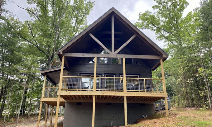 Caton Cabin | Beautiful new construction 2 bedroom cabin with loft and hot tub!
