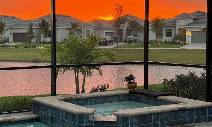 Punta Gorda House | Beautiful newer 4 bedroom/3 bathroom home with pool, hot tub, & golf