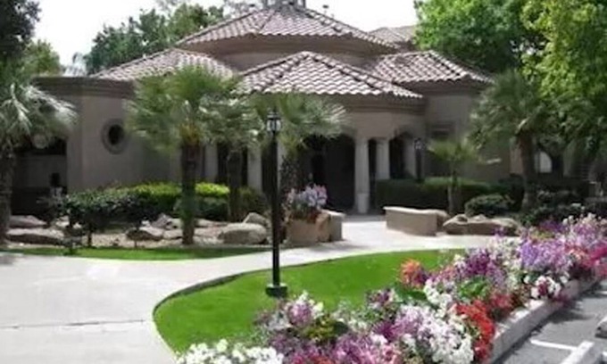 North Scottsdale Condo | BEAUTIFUL NORTH SCOTTSDALE 5 STAR CONDO Complimentary Wifi, Cable & Heated Pool.