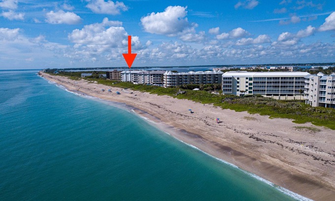 Stuart Condo | Beautiful Oceanfront condo at the Marriott Resort on Hutchinson Island