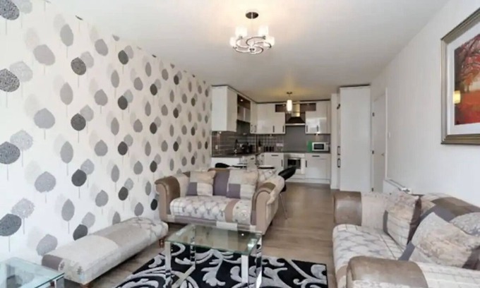 Central Aberdeen Apartment | Beautiful One Bedroom Apartment