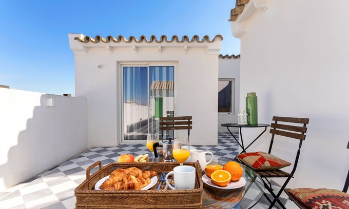 San Vicente Apartment | Beautiful penthouse with private terrace. San Laureano Terrace